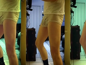 Video gay calzoncillos blancos fetiche para que te corras conmigo Alejandro Mistral
