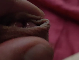 Ifoslave masturbating with rings
