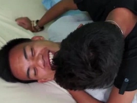 Asian twink bareback fucking before cumshot
