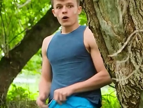 Hot Stud Jake Porter Seduces His Straight Friend JJ Knight Into A Hot Steamy Affair - TWINKPOP